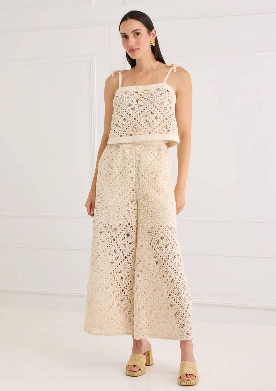 NEW ALIVIA gemma pants in sea star crochet
